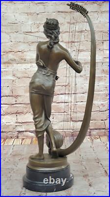 Statue De Musicien En Bronze Art Déco Ouvre D'Art De Collection Détailée