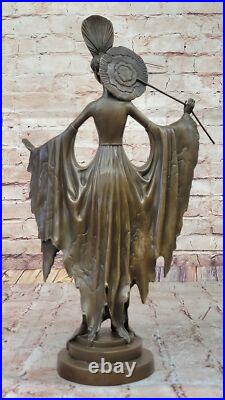 Statue En Bronze D'Art Déco De Dame En Métal De Collection Par JULIUS ERTE