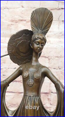 Statue En Bronze D'Art Déco De Dame En Métal De Collection Par JULIUS ERTE