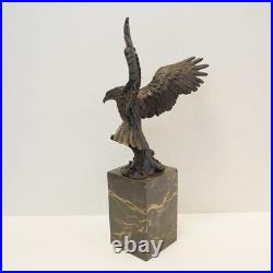 Statue Sculpture Aigle Oiseau Animalier Style Art Deco Style Art Nouveau Bronze