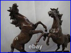 Statue Sculpture Cheval Animalier Style Art Deco Style Art Nouveau Bronze massif