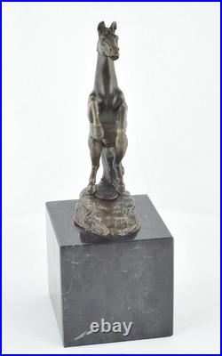Statue Sculpture Cheval Animalier Style Art Deco Style Art Nouveau Bronze massif Statue Sculpture Cheval Animalier Style Art Deco Style Art Nouveau Bronze massif
