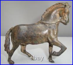 Statue Sculpture Cheval Animalier Style Art Deco Style Art Nouveau Bronze massif Statue Sculpture Cheval Animalier Style Art Deco Style Art Nouveau Bronze massif
