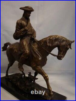 Statue Sculpture Cheval Chasse Animalier Valet Style Art Deco Style Art Nouveau