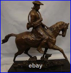 Statue Sculpture Cheval Chasse Animalier Valet Style Art Deco Style Art Nouveau