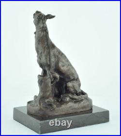 Statue Sculpture Chien Chasse Animalier Style Art Deco Style Art Nouveau Bronze Statue Sculpture Chien Chasse Animalier Style Art Deco Style Art Nouveau Bronze