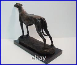 Statue Sculpture Chien Levrier Animalier Chasse Style Art Deco Style Art Nouveau Statue Sculpture Chien Levrier Animalier Chasse Style Art Deco Style Art Nouveau