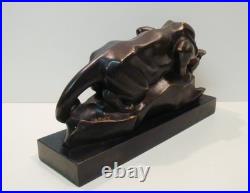 Statue Sculpture Cougar Animalier Style Art Deco Style Art Nouveau Bronze massif Statue Sculpture Cougar Animalier Style Art Deco Style Art Nouveau Bronze massif
