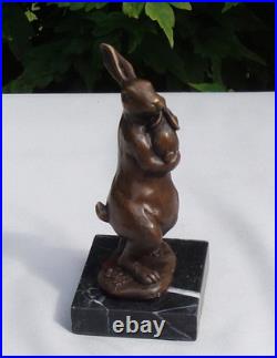 Statue Sculpture Lapin Lievre Animalier Style Art Deco Style Art Nouveau Bronze Statue Sculpture Lapin Lievre Animalier Style Art Deco Style Art Nouveau Bronze