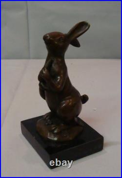 Statue Sculpture Lapin Lievre Animalier Style Art Deco Style Art Nouveau Bronze