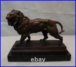 Statue Sculpture Lion Animalier Style Art Deco Style Art Nouveau Bronze massif S Statue Sculpture Lion Animalier Style Art Deco Style Art Nouveau Bronze massif S