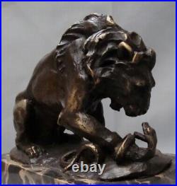 Statue Sculpture Lion Serpent Animalier Style Art Deco Style Art Nouveau Bronze Statue Sculpture Lion Serpent Animalier Style Art Deco Style Art Nouveau Bronze