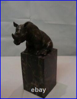 Statue Sculpture Rhinoceros Animalier Style Art Deco Style Art Nouveau Bronze ma