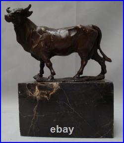 Statue Sculpture Taureau Animalier Style Art Deco Style Art Nouveau Bronze massi Statue Sculpture Taureau Animalier Style Art Deco Style Art Nouveau Bronze massi