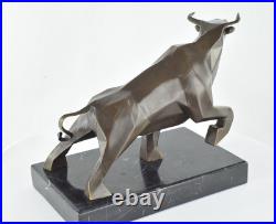 Statue Sculpture Taureau Animalier Style Art Deco Style Art Nouveau Bronze massi Statue Sculpture Taureau Animalier Style Art Deco Style Art Nouveau Bronze massi
