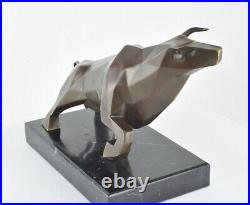 Statue Sculpture Taureau Animalier Style Art Deco Style Art Nouveau Bronze massi