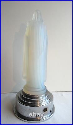 Statue cristal opalescent signée ETLING, Art Déco Sainte Thérèse de Lisieux