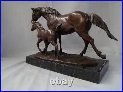 Statue en bronze Cheval Poulain Animalier Style Art Deco Style Art Nouveau Bronz