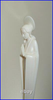 Superbe Vierge En Os De Bovin Sculpté Époque 1930 Art Deco