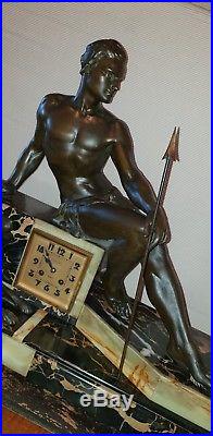 Superbe garniture pendule Art Déco JEAN DE RONCOURT clock collection 1920