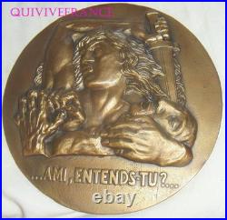 TB1240 GRAND MEDAILLON ART DECO ami, entends-tu BRONZE RESISTANCE