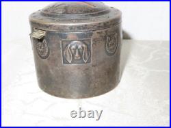 Tirelire Vintage Art Déco En Métal Avec Motif Chien/Chat! Fabriqué Par WMF Tirelire Vintage Art Déco En Métal Avec Motif Chien/Chat! Fabriqué Par WMF