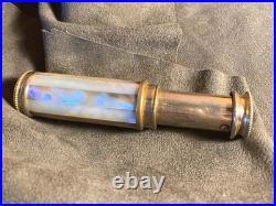 Vaporisateur de poche Art déco en nacre et laiton Le Kid 1920 Paris France